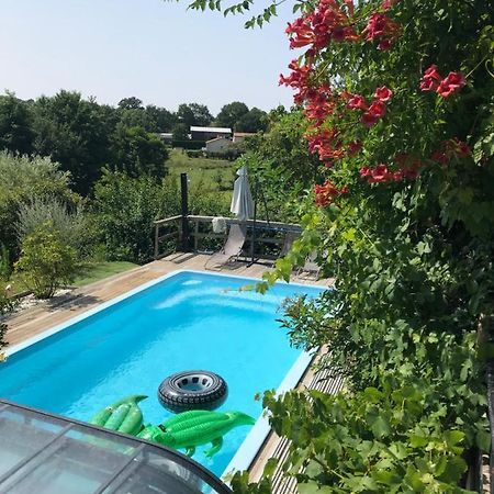 Le Petit Moulin Hotel Pouzauges Buitenkant foto