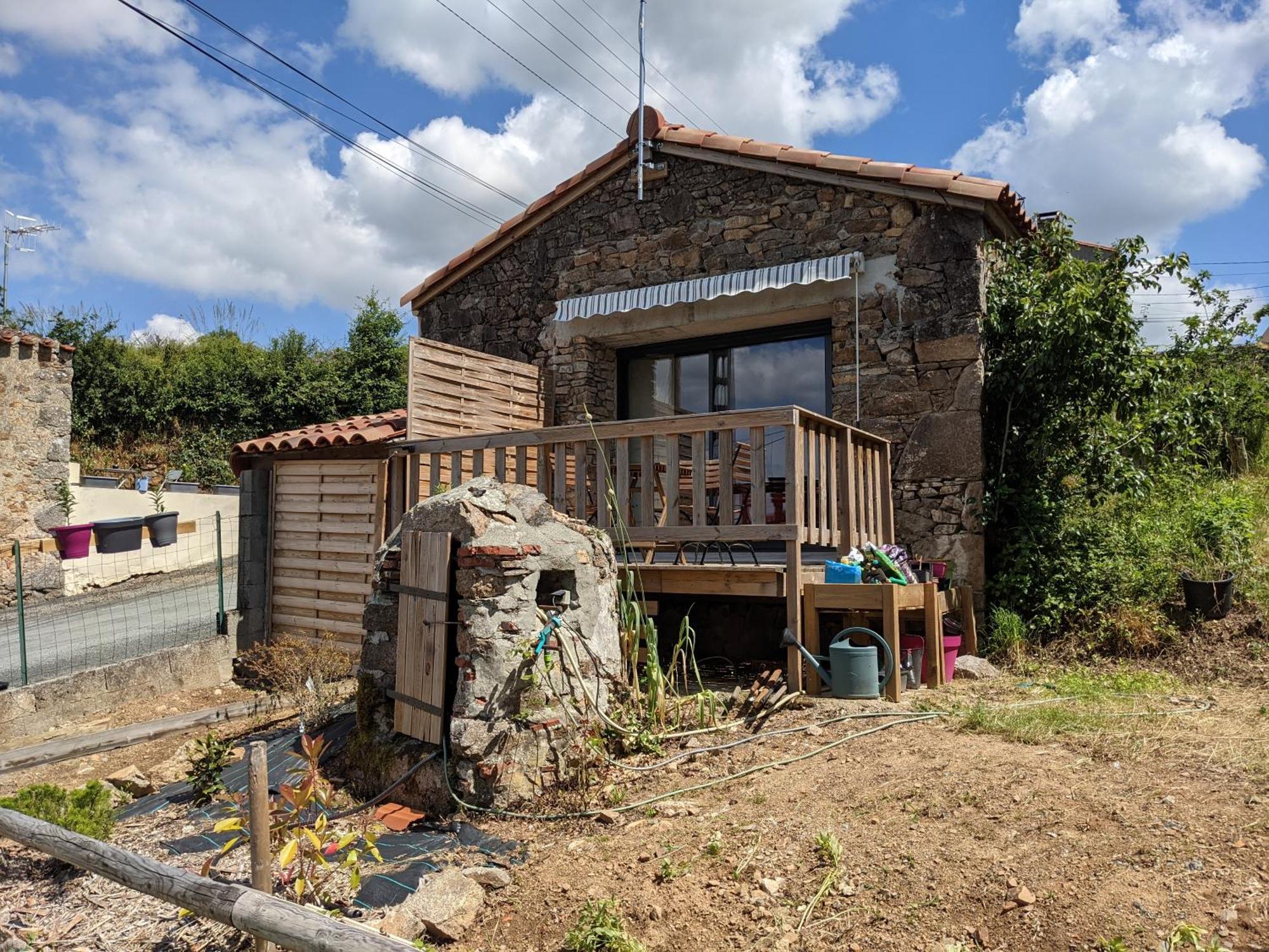 Le Petit Moulin Hotel Pouzauges Buitenkant foto