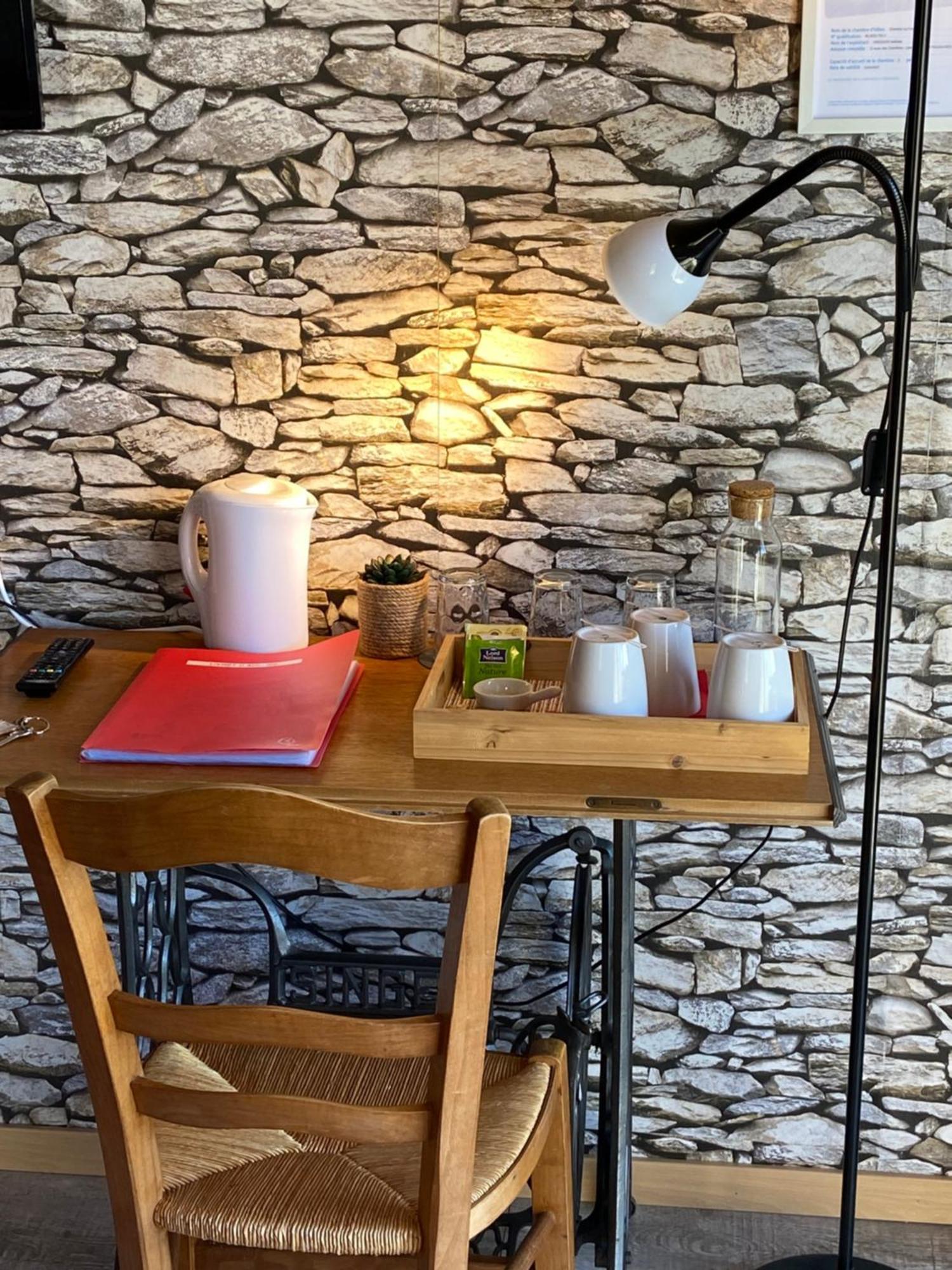 Le Petit Moulin Hotel Pouzauges Buitenkant foto