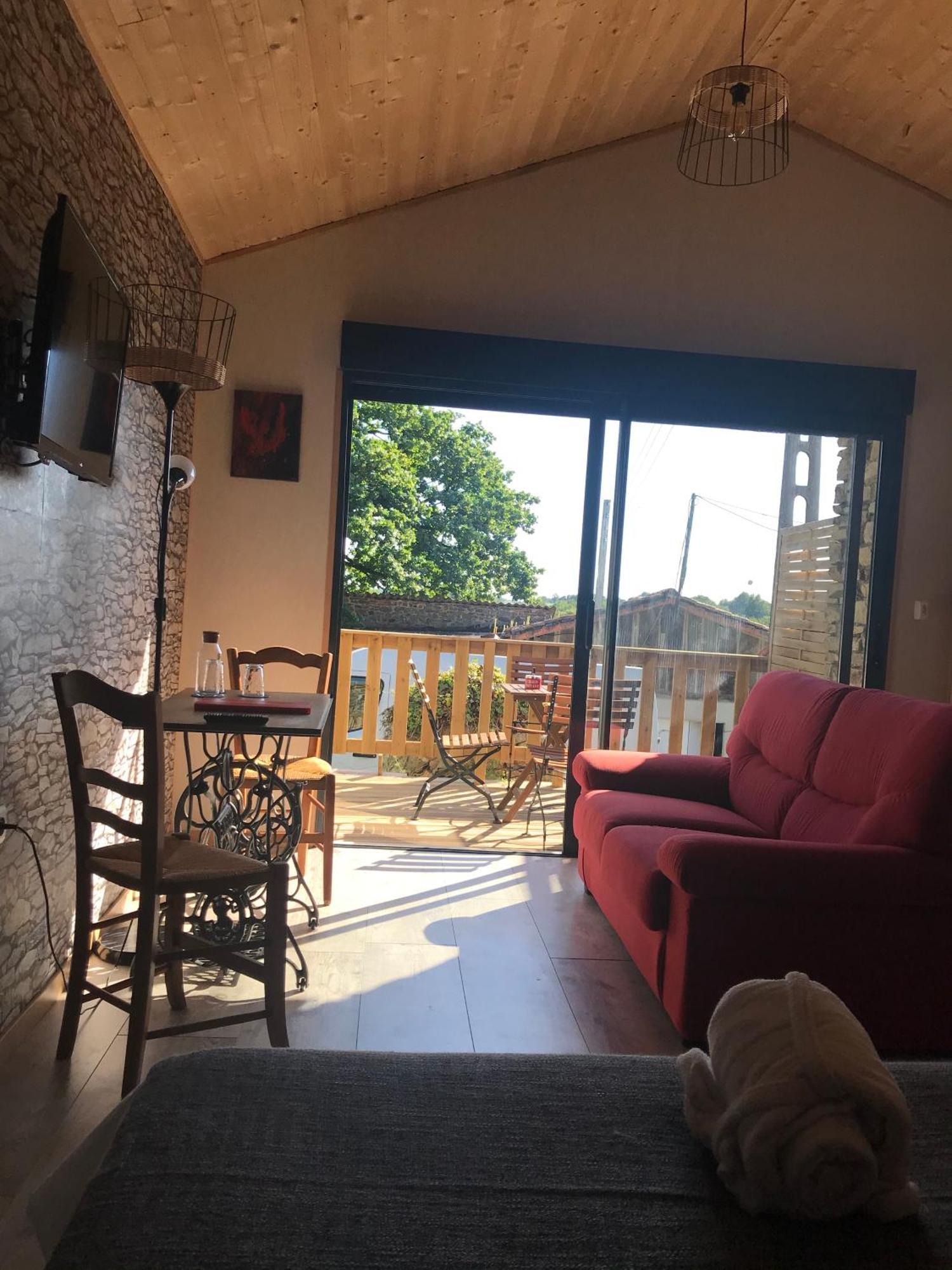 Le Petit Moulin Hotel Pouzauges Buitenkant foto