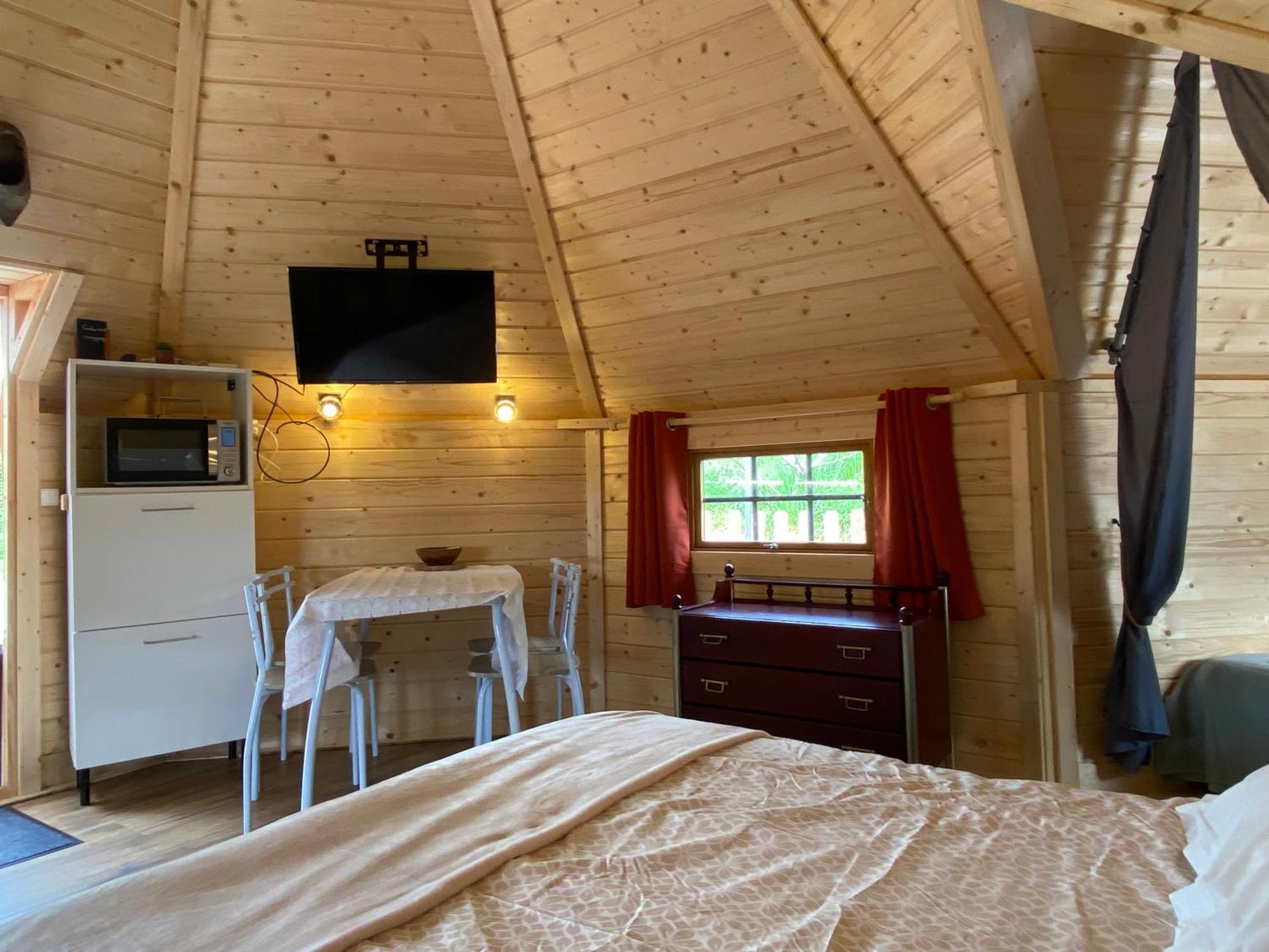 Le Petit Moulin Hotel Pouzauges Buitenkant foto